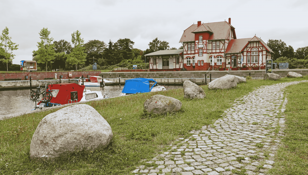 Steiger en voetgangerspad, © TMV/Gohlke