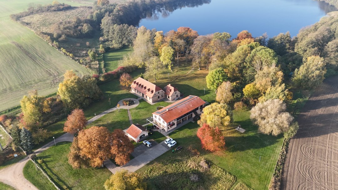 B&auml;renHof von oben vorne 07_2024, &copy; G&auml;stehaus B&auml;renHof