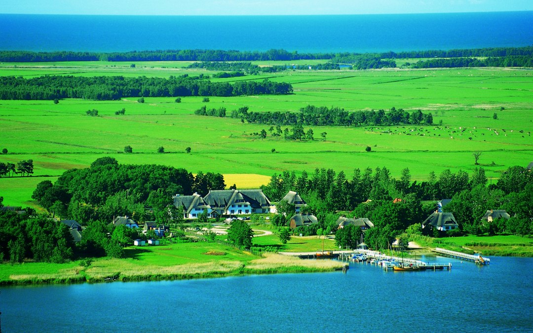 Luchtfoto van Hotel Haferland, © Voigt & Kranz