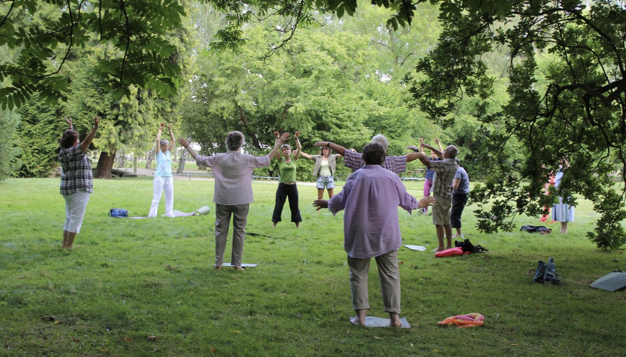 Qigong, © Dr. Dorit Stövhase-Klaunig Qigong, © Dr. Dorit Stövhase-Klaunig