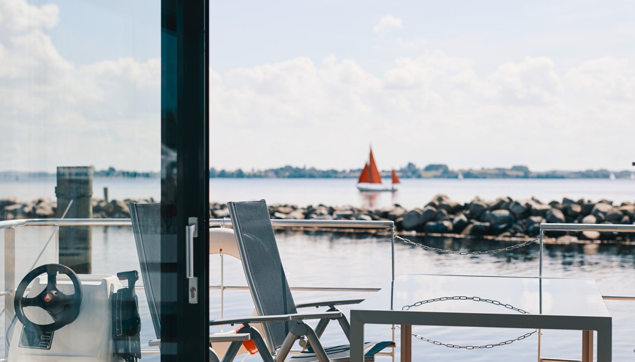 Woonboot met uitzicht op het water, © Lars Franzen