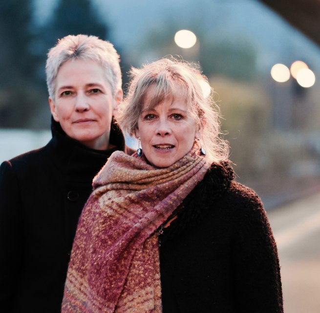 2 s t i m e s . 1 c o n c e r t. | Annett Kuhr & Sue Sheehan (D/USA) // © Charlotte Hartwell 2 s t i m e s . 1 c o n c e r t. | Annett Kuhr & Sue Sheehan (D/USA) // © Charlotte Hartwell