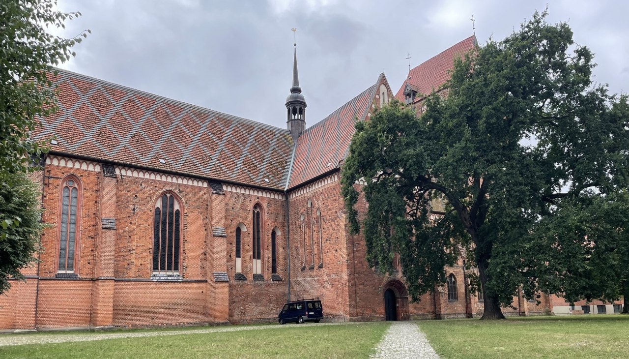 Katedra w G&uuml;strow, &copy; TMV/Wilken