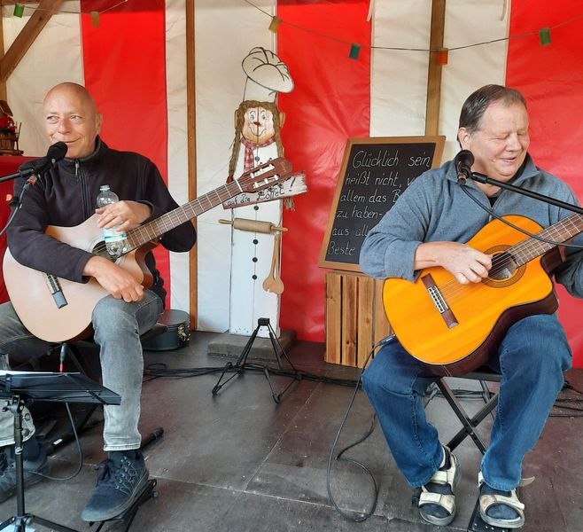 ...elke maandag een ander muziekgenre tijdens de barbecue-avond // &copy; A. Fabich-Albrecht