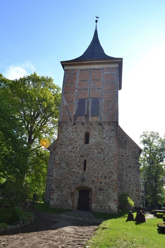 The steeple - this is how you walk towards the church. // © Lutz Werner The steeple - this is how you walk towards the church. // © Lutz Werner