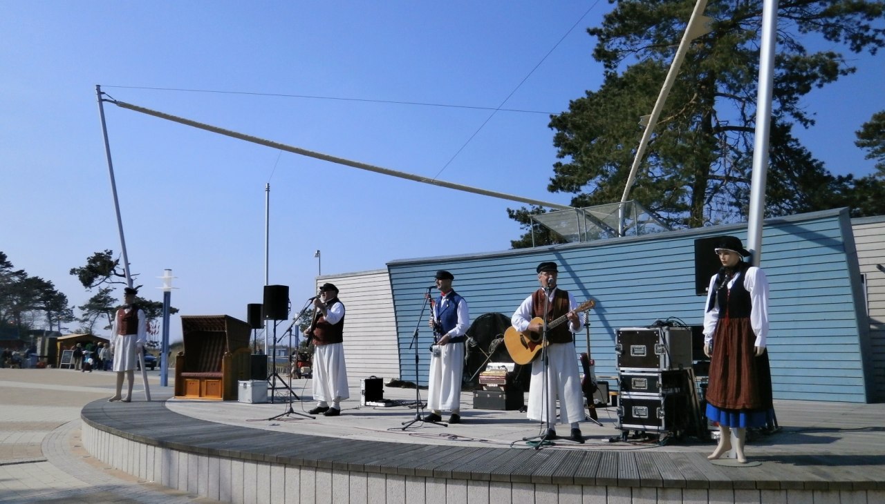 Concert met "De M&ouml;nchguter Fischk&ouml;pp"., &copy; DeMoenchguterFischkoepp.jpg