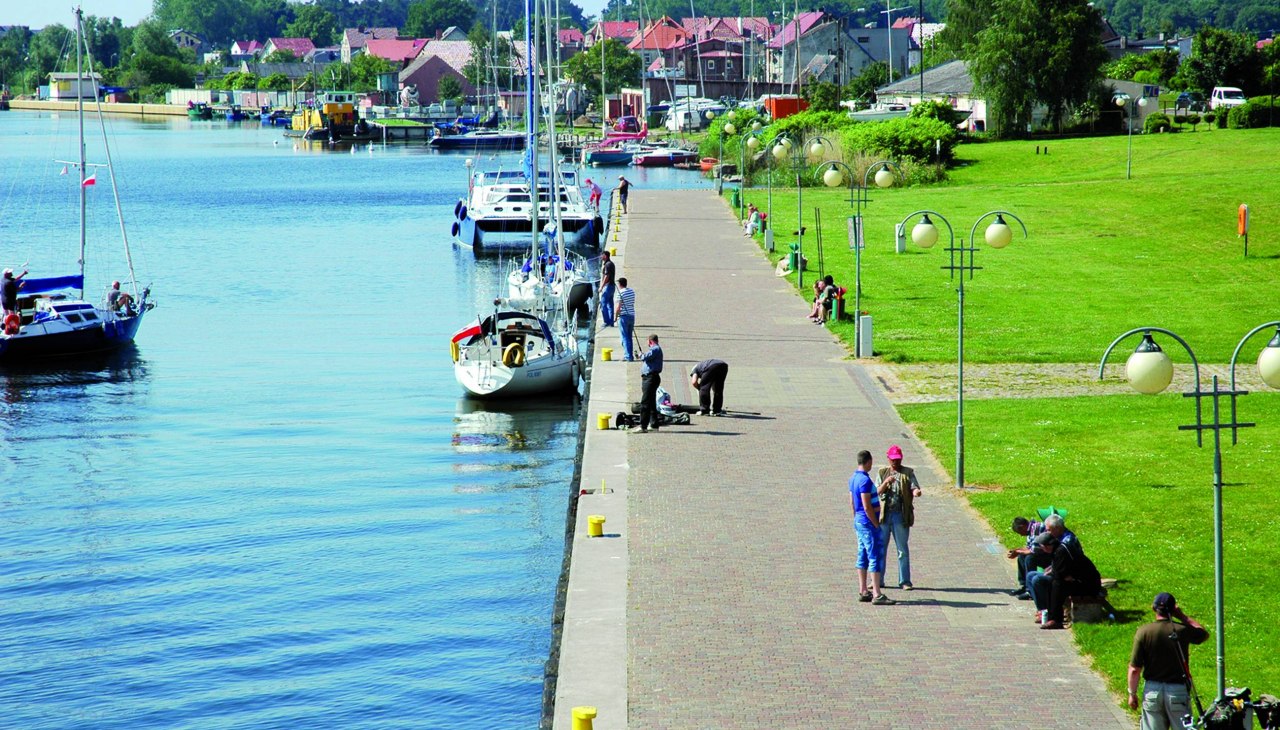 Molo z miejscami do cumowania łodzi, © Pomorze Zachodnie Molo z miejscami do cumowania łodzi, © Pomorze Zachodnie