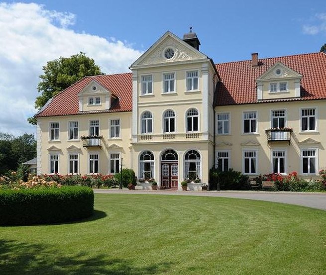 Manor house, © Margit Wild