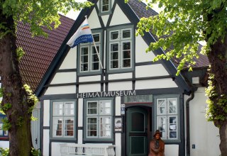 &copy; Heimatmuseum Warnem&uuml;nde, Horst D. Schulz