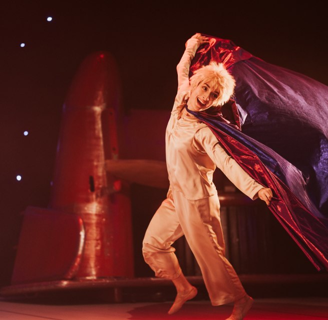 Foto: Theresa Lange // &copy; Deutsche Tanzkompanie