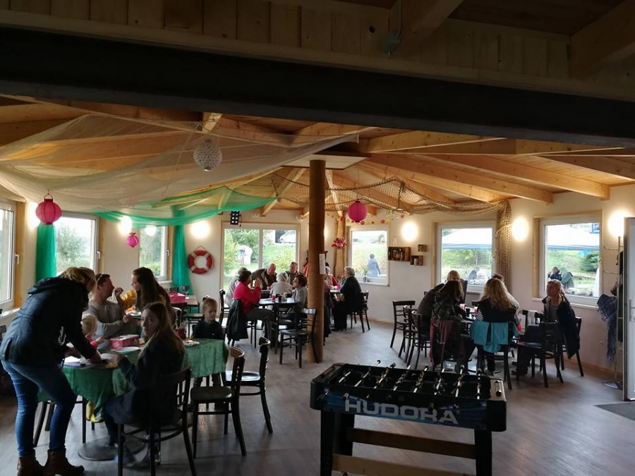 In the rotunda is space to linger and celebrate, © Peenehof Köppen In the rotunda is space to linger and celebrate, © Peenehof Köppen