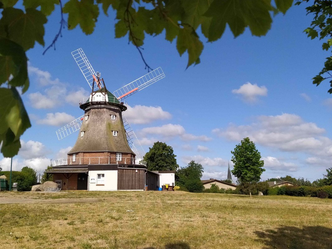 Kr&ouml;peliner M&uuml;hle im Sommer // &copy; F&ouml;rderverein Kr&ouml;peliner M&uuml;hle e. V.
