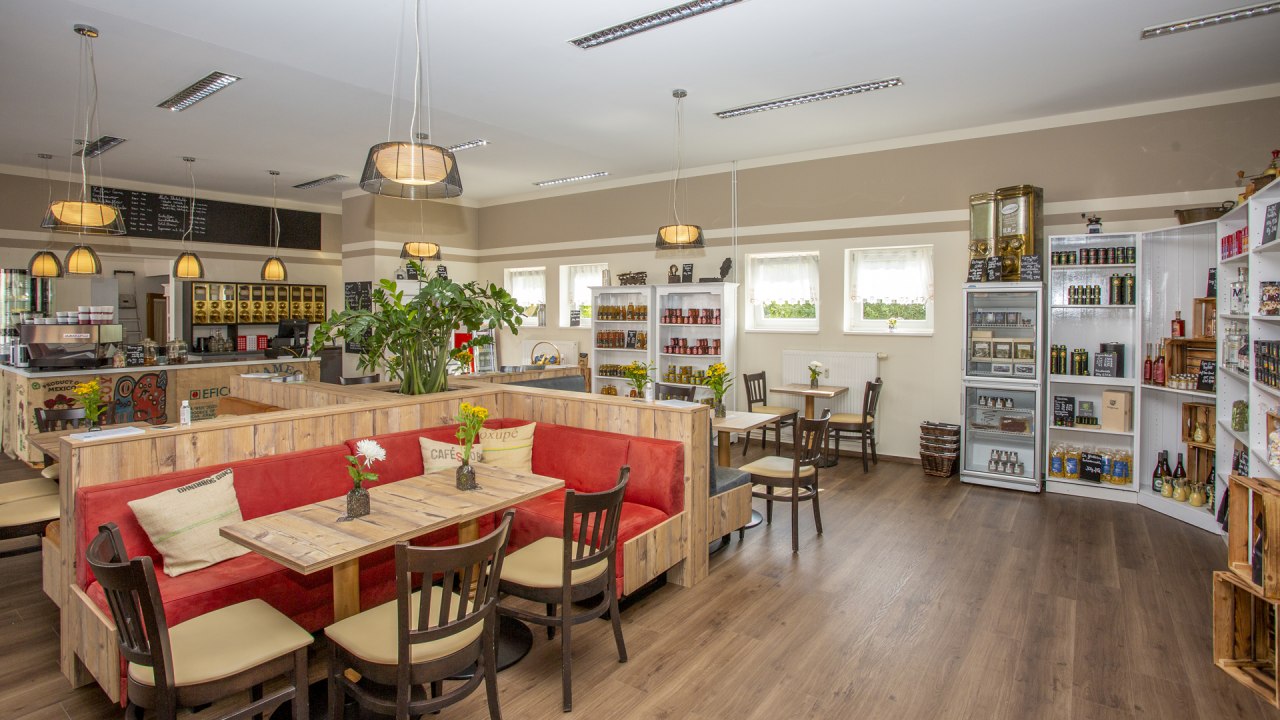 &copy; SCHLOSS Fleesensee