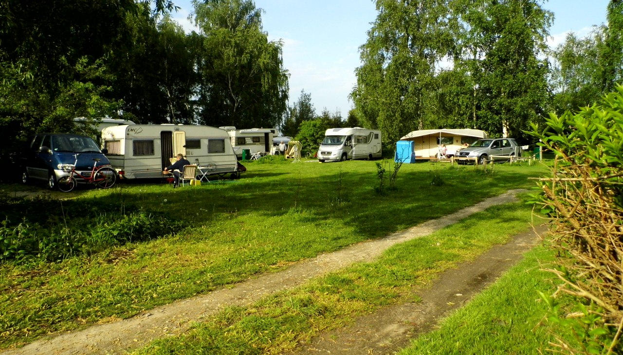 Whether sunny or shady - everyone will find "their place" with us, &copy; Naturcampingplatz Lassan