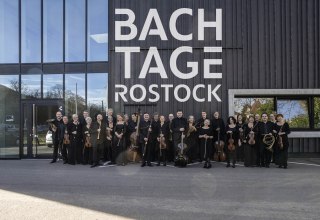 Das Freiburger Barockorchester er&ouml;ffnet die Bachtage Rostock mit Bachs Brandenburgischen Konzerten // &copy; Freiburger Barockorchester, Foto: Britta Schilling