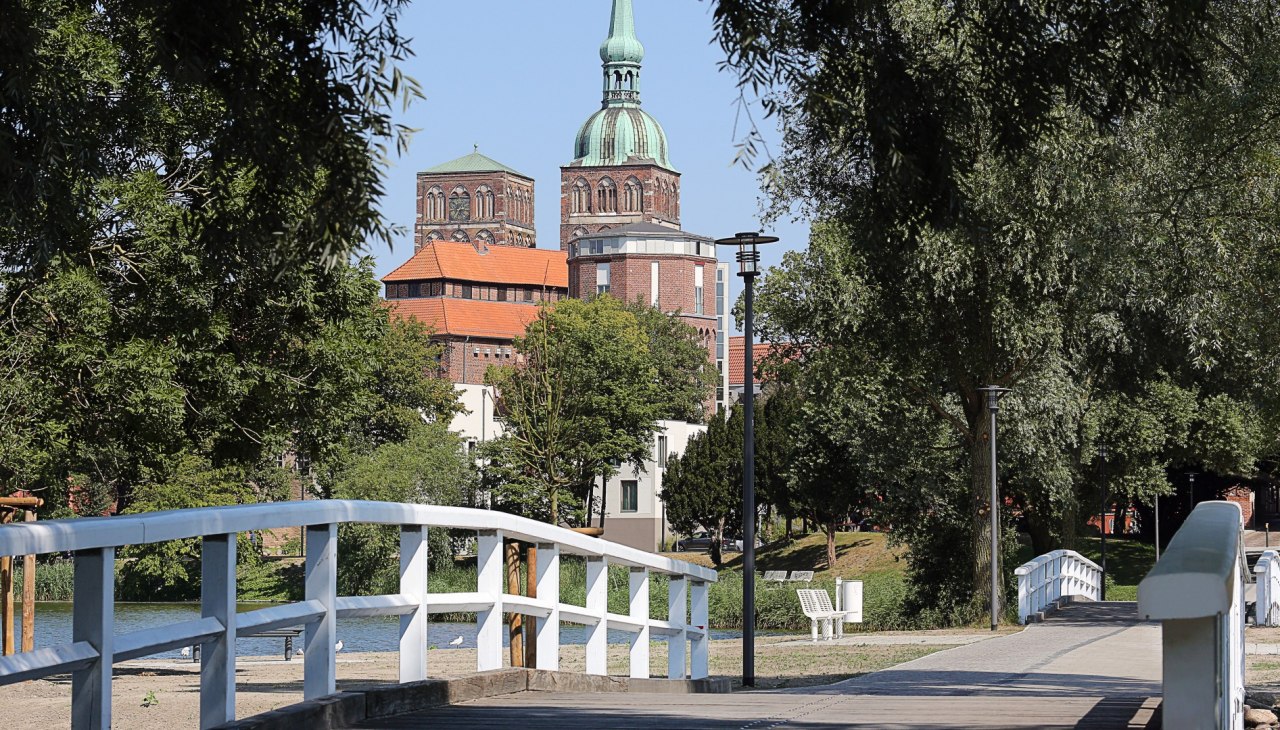 White bridges, © TZ HST White bridges, © TZ HST