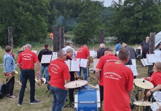 &copy; Hartwig Meyer