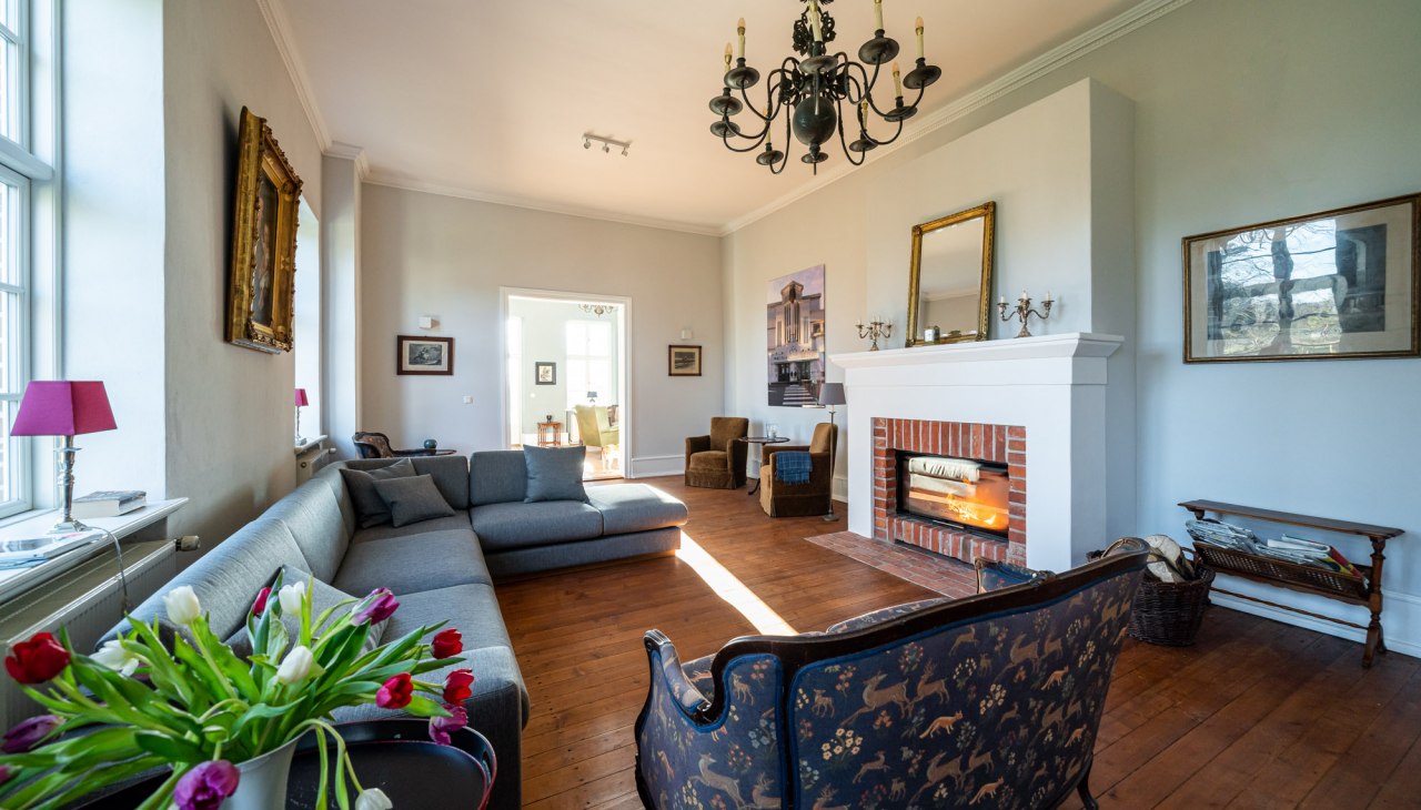 cozy fireplace room, © Alexander Rudolph cozy fireplace room, © Alexander Rudolph