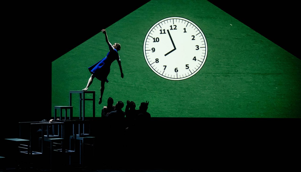 Ballet freely adapted from Lewis Carroll by Adonai Luna, &copy; Peter van Heesen