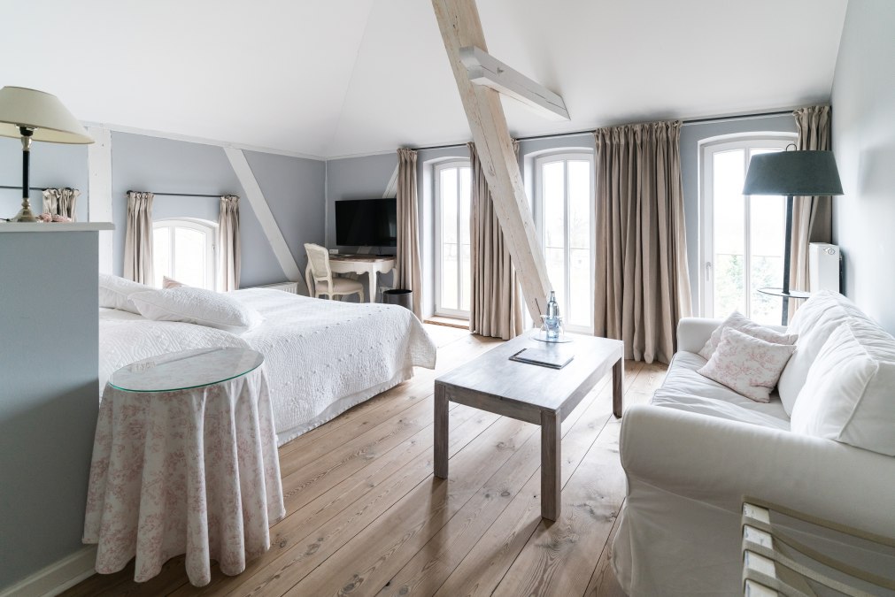 Hotelkamer op kasteel Gamehl, © Schloss Gamehl / DOMUSimages Alexander Rudolph