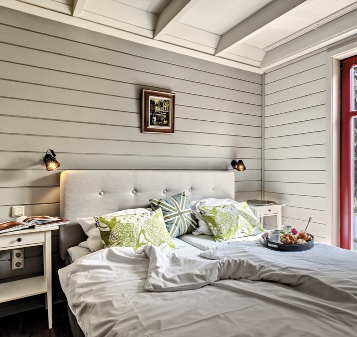 Bedroom in the pilot house, © traumhaff Ferienhäuser