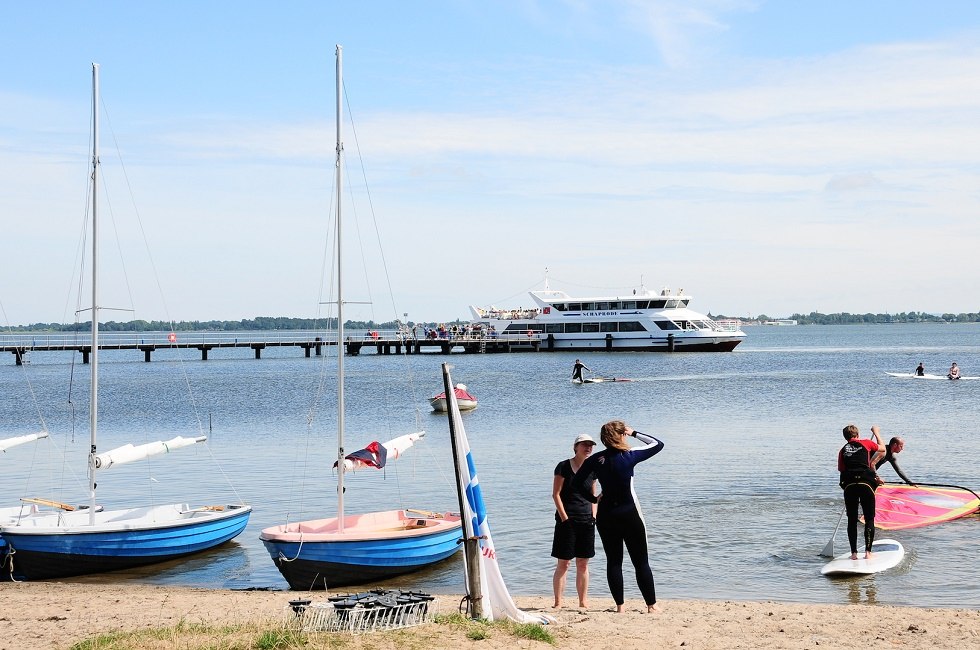 Pier in Dranske on the island of R&uuml;gen // &copy; Tourismuszentrale R&uuml;gen