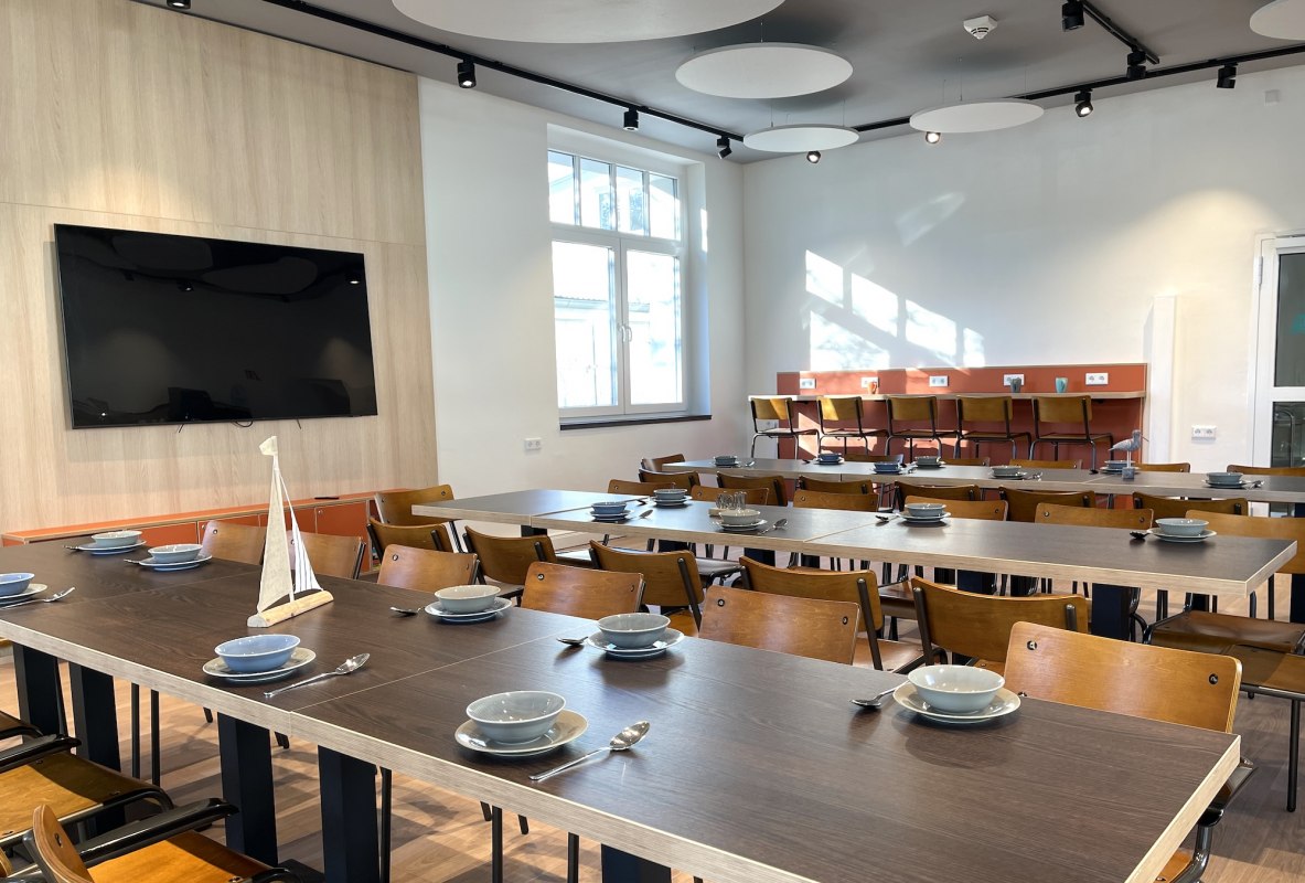 Tijd om te eten in de eetkamer // &copy; &copy;AWO SANO