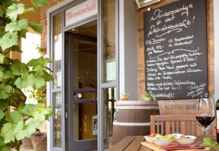 Exterior view wine tavern, &copy; Weinwirtschaft Rostock