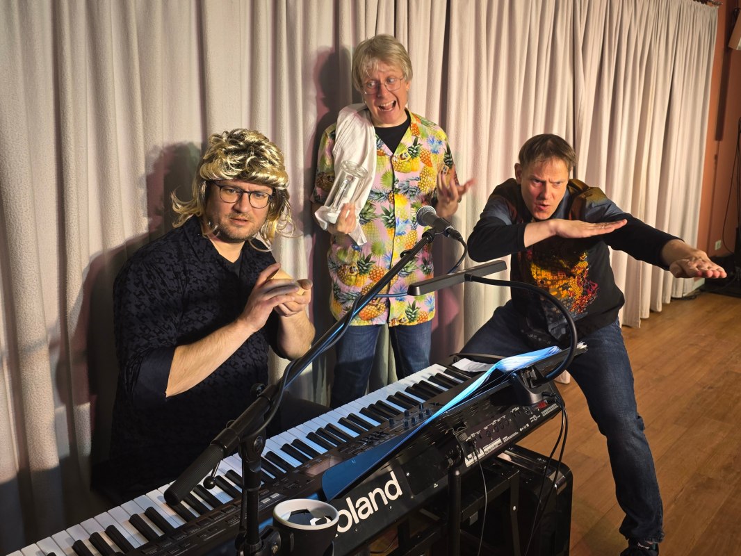 © Kabarett Lachmöwe © Kabarett Lachmöwe