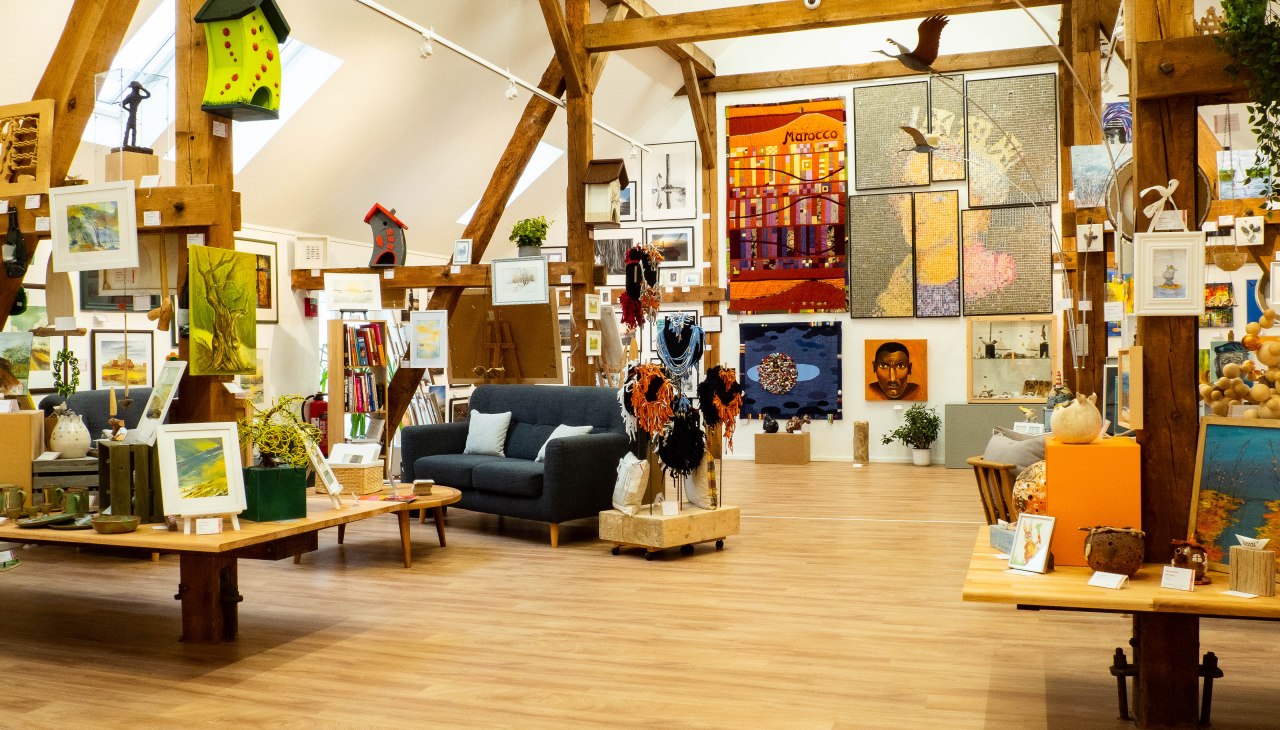 Galeria Kunstvoll Barth, © Arndt Gläser Galeria Kunstvoll Barth, © Arndt Gläser