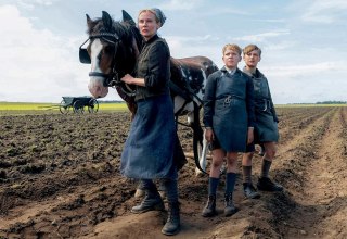 © Warner Broth. Entertainment