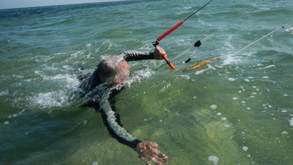 Bodydrag through the clean Baltic Sea water // © Andreas Hung Bodydrag through the clean Baltic Sea water // © Andreas Hung