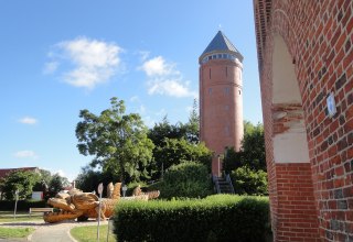 Uitzicht op de watertoren van Grimmen - de thuisbasis van het toeristeninformatiecentrum, © Angelika Michaelis