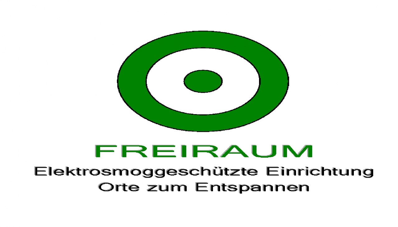 Logo geschützter Freiraum c, © Logo: Striller
