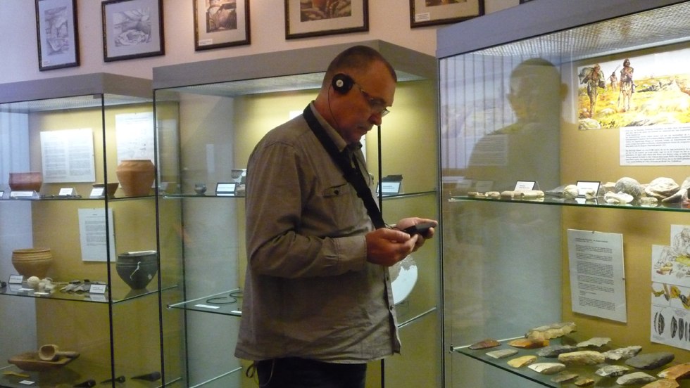 Tour met de multimedia tentoonstellingsgids "XPEDEO". // © Haffmuseum Tour met de multimedia tentoonstellingsgids "XPEDEO". // © Haffmuseum