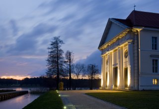 © Schosstheater Rheinsberg am Abend (c) Michael Haddenhorst