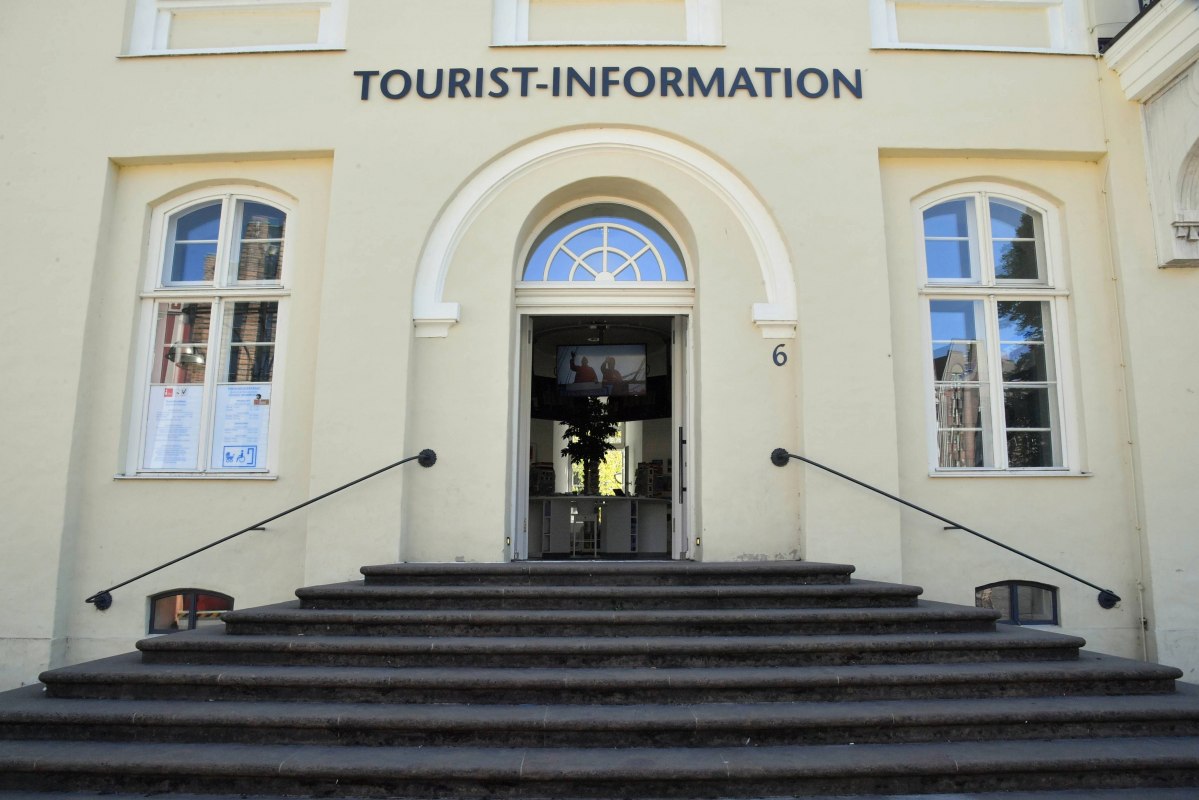 Rostock Information Center at Universitätsplatz // © Joachim Klook Rostock Information Center at Universitätsplatz // © Joachim Klook