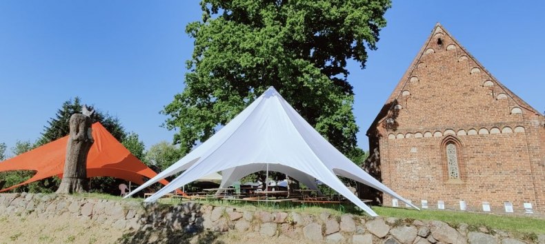 &copy; Christian B&ouml;hler