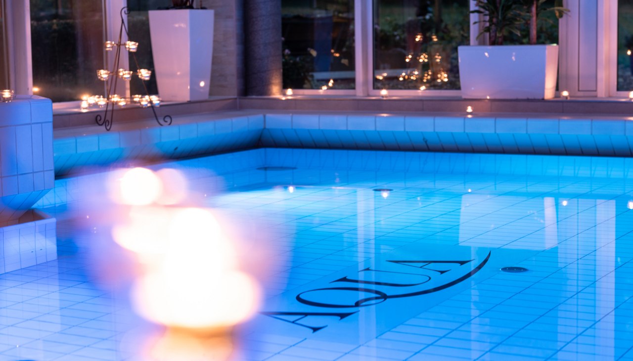 Zwembad, © TRIHOTEL Rostock