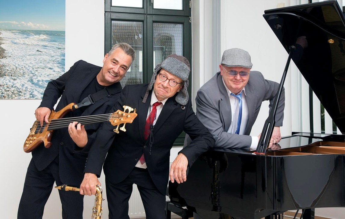 PM OW 24 -62___23.12.__Bujające dzwony w Fischlandhaus__Zdjęcie ©Arnt Löber, © Arnt Löber PM OW 24 -62___23.12.__Bujające dzwony w Fischlandhaus__Zdjęcie ©Arnt Löber, © Arnt Löber