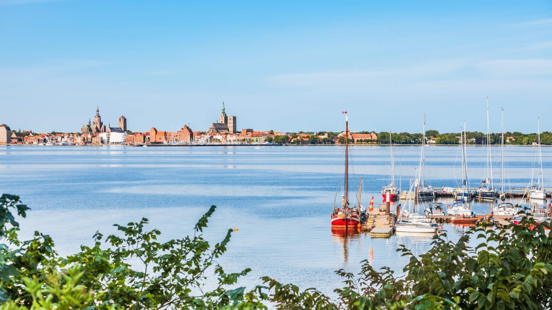 Dicht bij het water gebouwd en ook in andere opzichten een beetje zoals Venetië // © MV-T/Tiemann Dicht bij het water gebouwd en ook in andere opzichten een beetje zoals Venetië // © MV-T/Tiemann