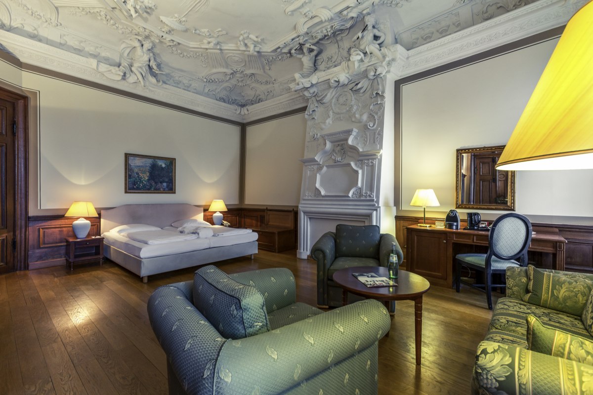 Suite in Hotel Schloss Neustadt-Glewe // © Hotel Schloss Neustadt-Glewe Suite in Hotel Schloss Neustadt-Glewe // © Hotel Schloss Neustadt-Glewe