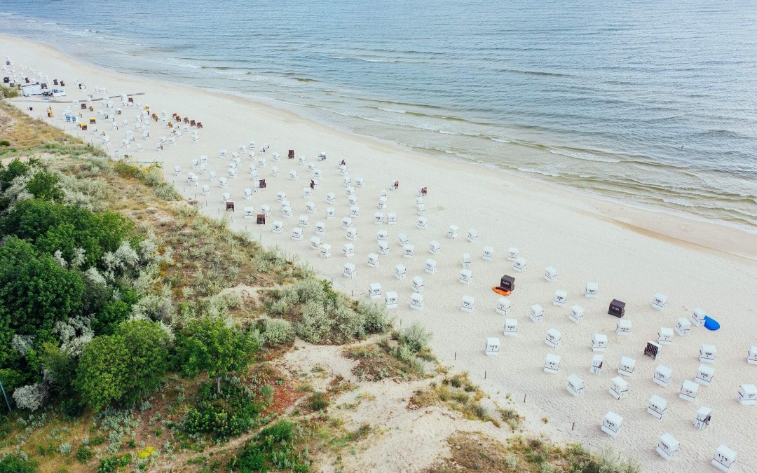 Biała piaszczysta plaża w Heringsdorfie, © TMV/Gänsicke