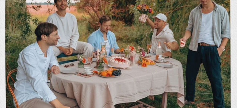 &copy; DasStudioZwei