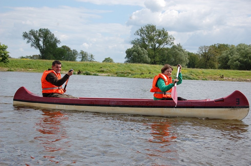 Paddling is a challenge for everyone. // &copy; Gabriele Skorupski