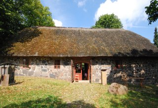 The thatched sailor's barn becomes a clay museum, &copy; FAL e.V.