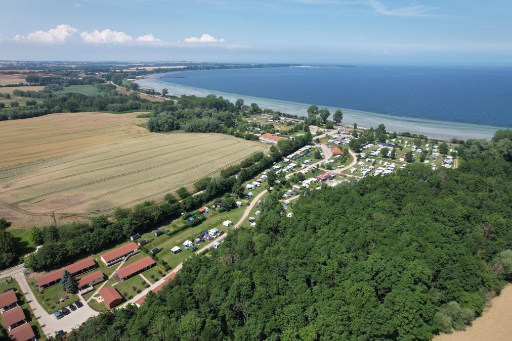 Luchtfoto van de ostseequelle.camp, © Campingplatz Ostseequelle GmbH Luchtfoto van de ostseequelle.camp, © Campingplatz Ostseequelle GmbH