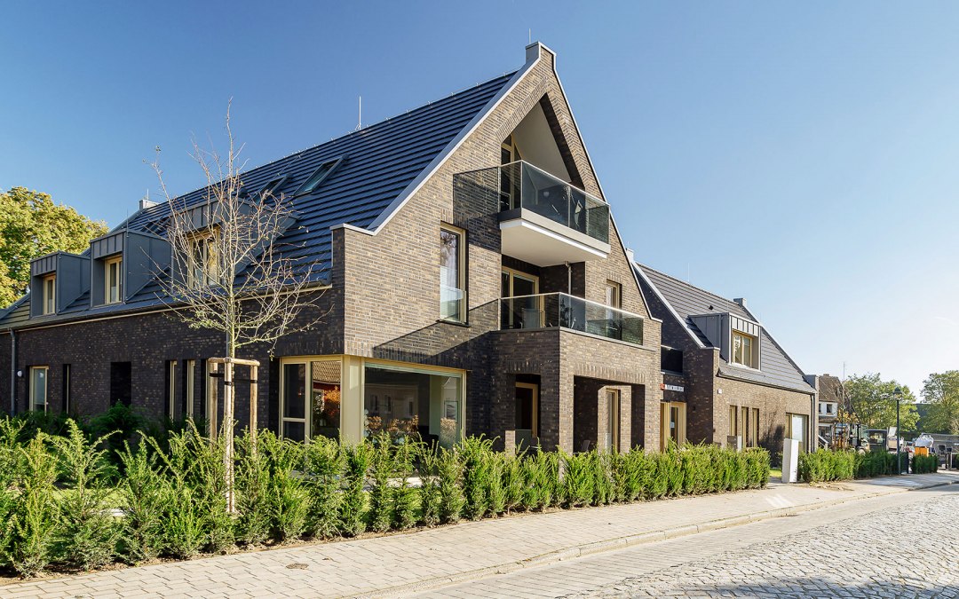 View of our apartments Schietbüdel, Boddenschnacker and Pinschieter, © Integral Immobilien