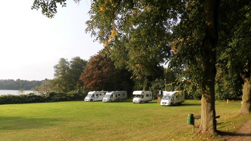 Caravan site at the lake Crivitz, © Amt Crivitz