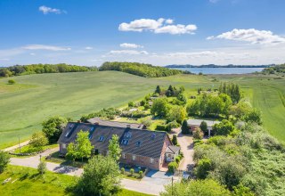 The Gobbin bird house from the air with a view to the south of the island of Vilm // &copy; Vogelhaus Gobbin